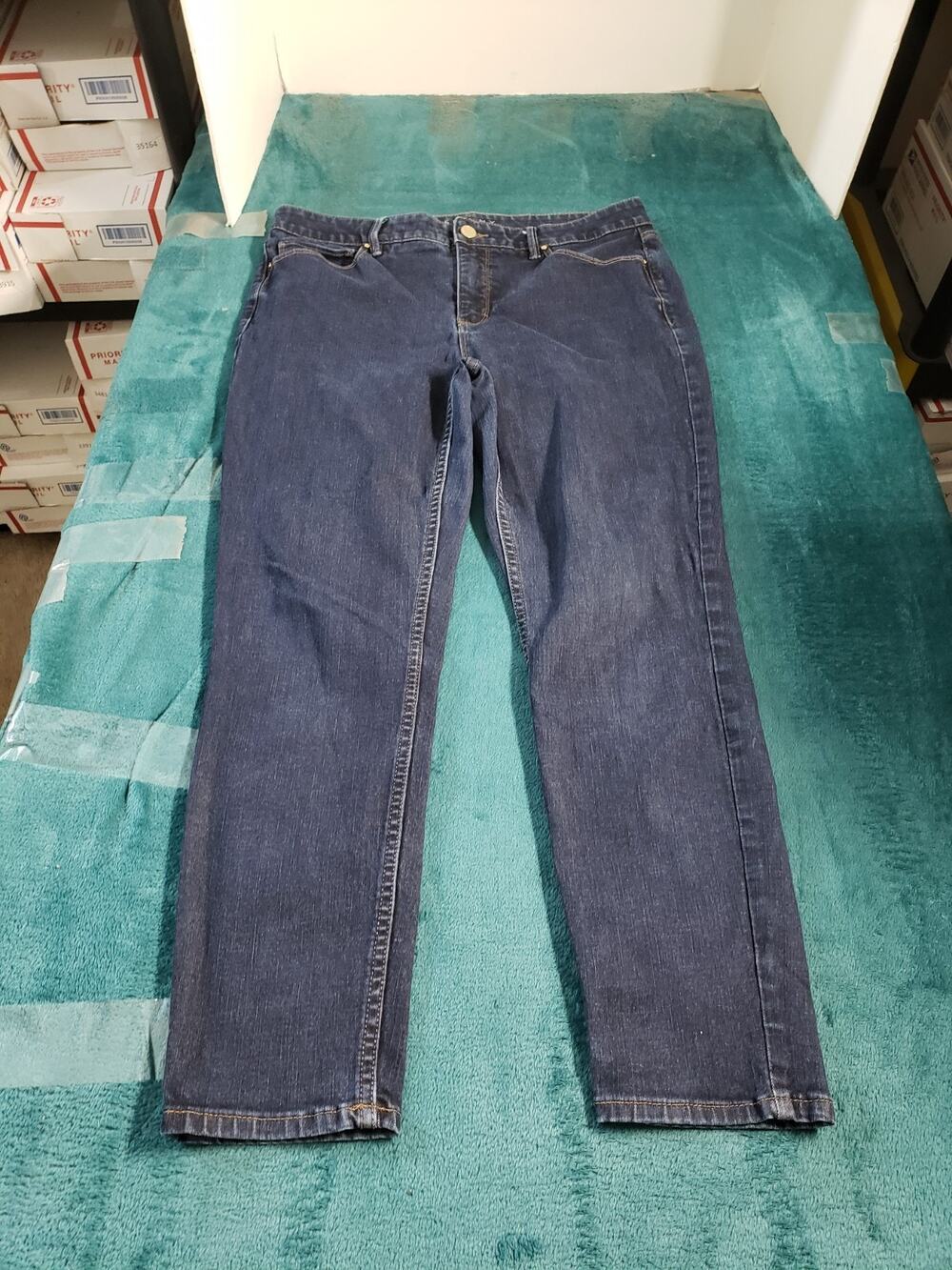 White House Black Market Jeans Size 10 Women Blue Pants Mid Rise Skinny Ankle